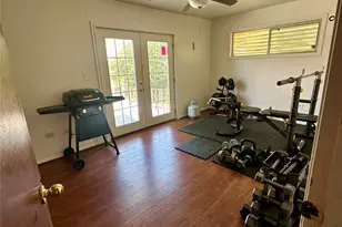 845 Jackson Ave, Bacliff, TX 77518 - Photo 11