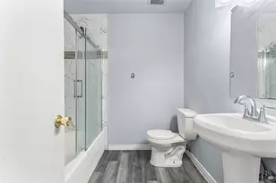 8238 Fondren Rd, Houston, TX 77074 - Photo 15