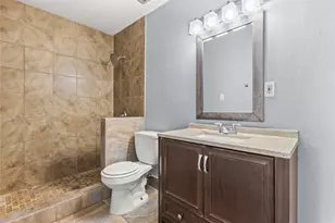 8238 Fondren Rd, Houston, TX 77074 - Photo 23