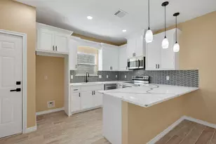 1505 Red Oak St, Bryan, TX 77803 - Photo 3