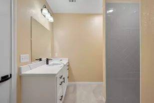 1505 Red Oak St, Bryan, TX 77803 - Photo 17