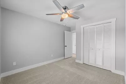2107 Yorktown Court S, League City, TX 77573 - Photo 21