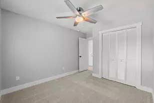 2107 Yorktown Ct S, League City, TX 77573 - Photo 21