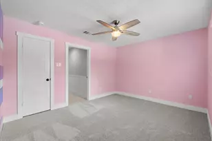 2107 Yorktown Ct S, League City, TX 77573 - Photo 19