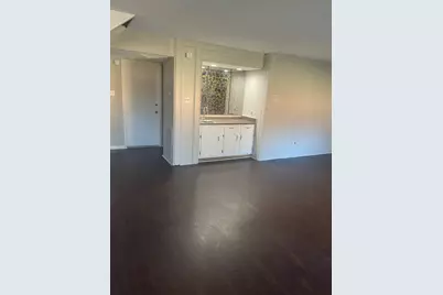 10106 Lost Trail Street, Houston, TX 77088 - Photo 9