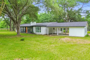 74 Robinson Rd, Huntsville, TX 77320 - Photo 25