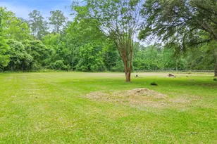 74 Robinson Rd, Huntsville, TX 77320 - Photo 27