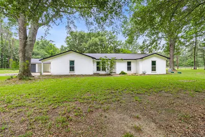 74 Robinson Road, Huntsville, TX 77320 - Photo 1