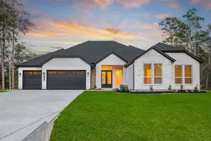 316 Louvenia Ct, Pinehurst, TX 77362 - Photo 1