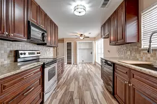 1902 Sedgie Dr, Houston, TX 77080 - Photo 7