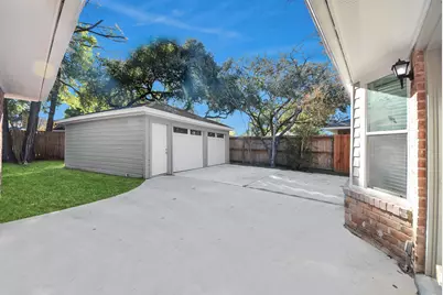 12639 Westmere Drive, Houston, TX 77077 - Photo 35