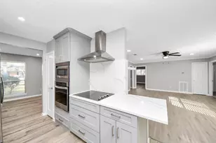 12639 Westmere Dr, Houston, TX 77077 - Photo 11