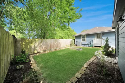 1322 E 36th Street, Houston, TX 77022 - Photo 9