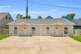 16868 Kempwood, Montgomery, TX 77316 - Photo 1