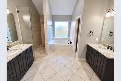 114 Crescent Bay Drive, League City, TX 77573 - Photo 19