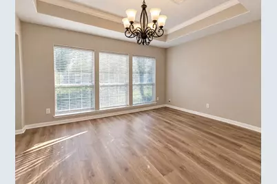 114 Crescent Bay Drive, League City, TX 77573 - Photo 5