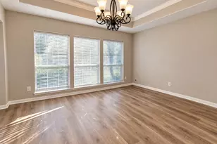 114 Crescent Bay Dr, League City, TX 77573 - Photo 5