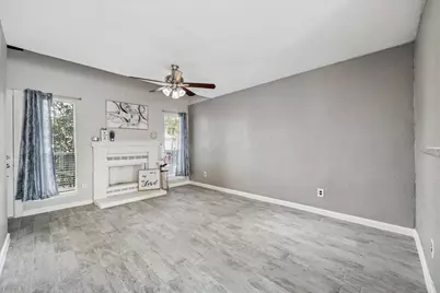 10501 South Drive #323, Houston, TX 77099 - Photo 3