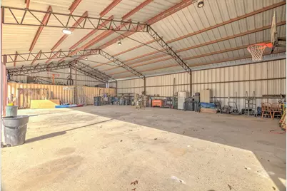 289 County Road 2250, Cleveland, TX 77327 - Photo 33