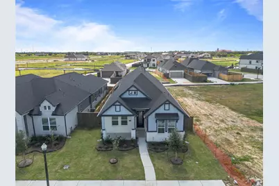 11914 North Pavilion Drive, Mont Belvieu, TX 77523 - Photo 37