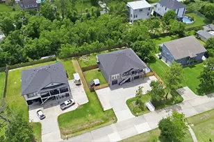 613 Oakdale St, Shoreacres, TX 77571 - Photo 39