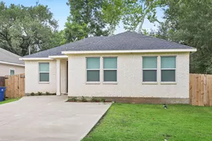 5921 Jackson Ln, Texas City, TX 77591 - Photo 3