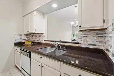 17491 Red Oak Drive #7491, Houston, TX 77090 - Photo 13