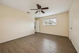 103 Brigadoon Ln, Friendswood, TX 77546 - Photo 9
