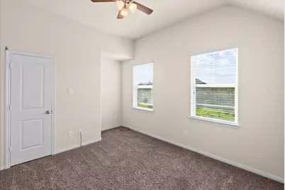 11815 Eagle Ridge Drive, Mont Belvieu, TX 77535 - Photo 31