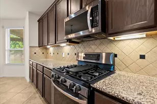 11815 Eagle Ridge Dr, Mont Belvieu, TX 77535 - Photo 15
