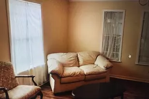5004 Lingonberry St, Houston, TX 77033 - Photo 5