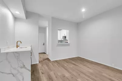 4900 Floyd Street #10, Houston, TX 77007 - Photo 9