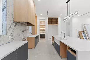 1906 Driscoll St, Houston, TX 77019 - Photo 9