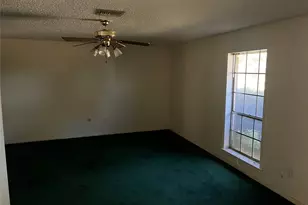 305 Leonard St, Angleton, TX 77515 - Photo 7