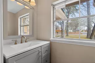 112 Kirkwood Ln, Conroe, TX 77304 - Photo 45