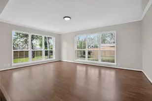 112 Kirkwood Ln, Conroe, TX 77304 - Photo 9