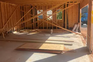 127 Pine Bluff Dr, Montgomery, TX 77356 - Photo 9