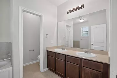 2411 Cactus Bend Drive, Humble, TX 77396 - Photo 9