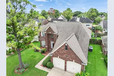 13315 Georgetown Drive, Sugar Land, TX 77478 - Photo 3