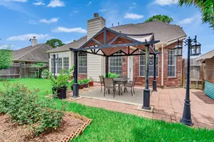 13315 Georgetown Dr, Sugar Land, TX 77478 - Photo 31
