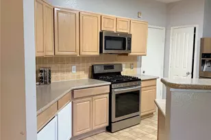 11723 Petal Ct, Houston, TX 77038 - Photo 9