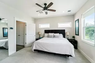 5341 Donovan Gdns Ln, Houston, TX 77091 - Photo 9