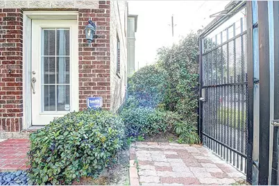 100 McGowen Street #K, Houston, TX 77006 - Photo 9