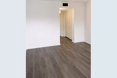 3035 Walnut Bend Lane #26, Houston, TX 77042 - Photo 3