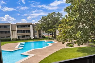 3035 Walnut Bend Ln, Houston, TX 77042 - Photo 1