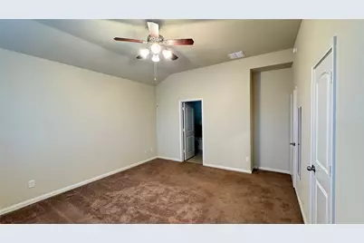 9611 Tipton Sands Drive, Humble, TX 77396 - Photo 11