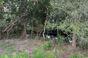 5914 Guettermann Ehler Rd, Muldoon, TX 78949 - Photo 1