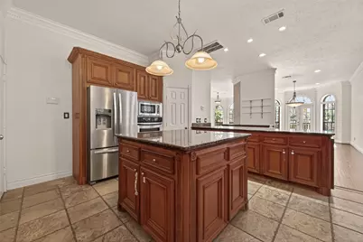 12625 Memorial Drive #175, Houston, TX 77024 - Photo 15