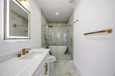 8421 Safeguard Street #A/B, Houston, TX 77051 - Photo 21