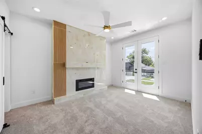 8421 Safeguard Street #A/B, Houston, TX 77051 - Photo 17